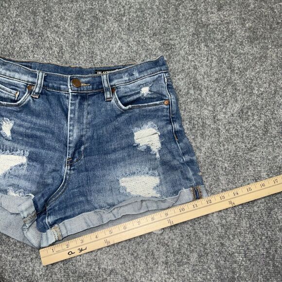 BlankNYC Shorts Womens Size 27 Blue Denim High Rise Fulton Roll Up distressed - Picture 9 of 10